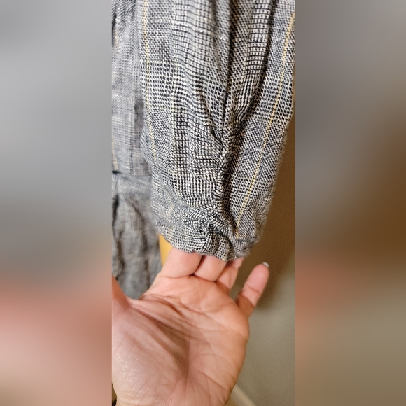 🚨Sale🚨Vintage 1980's Candies 2 piece Blazer/ Capri Suit, size Small/3 - Picture 5 of 11